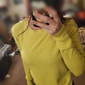 Forever 21 Yellow Sweater Med
